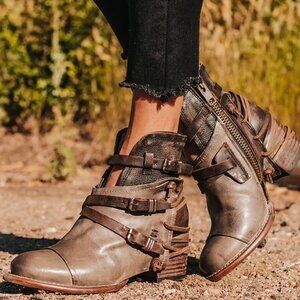 Freebird by Steven Crue Women’s Leather Ankle Bootie Grey Multi Size 9